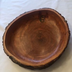 Mango Wood Bowl, like new!